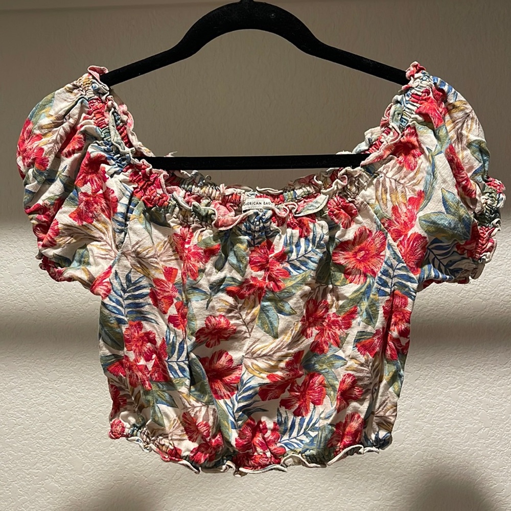 AE floral crop top